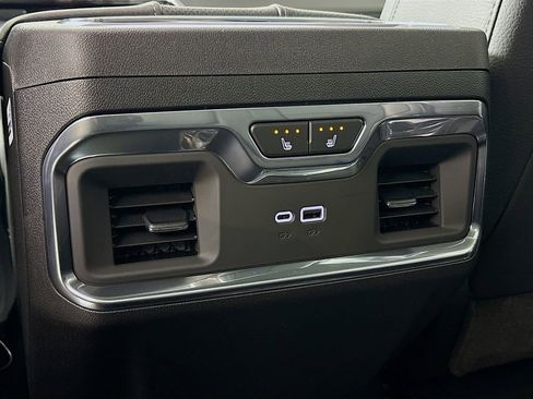 New 2026 GMC Sierra 3500 Denali w/ Denali Reserve Package AWD/4WD image 26