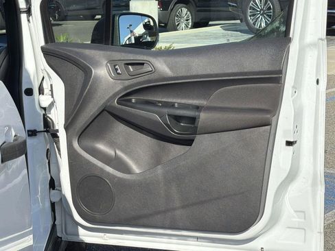 Used 2017 Ford Transit Connect XL image 24