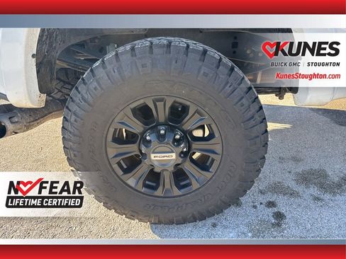 Used 2021 Ford F350 Lariat image 13