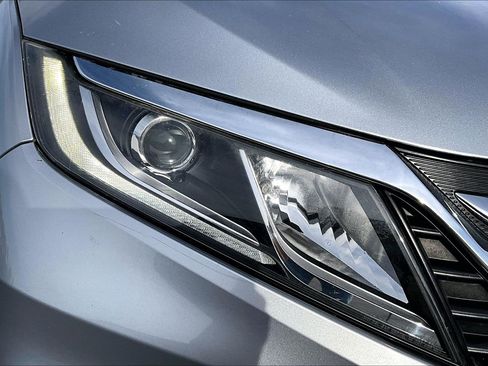 Used 2018 Honda Odyssey EX-L image 8