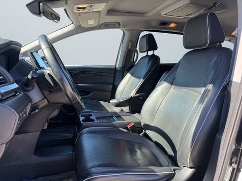 Used 2022 Honda Odyssey Elite image 9