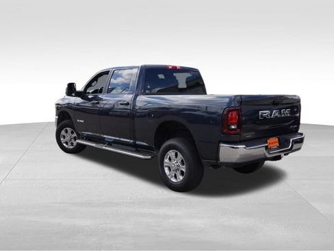 Certified 2026 RAM 2500 Big Horn AWD/4WD image 7