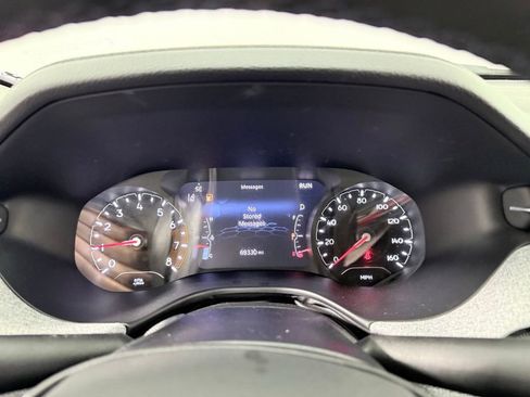 Used 2022 Jeep Compass Latitude image 15