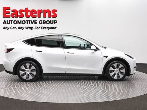 Used 2022 Tesla Model Y Long Range AWD/4WD image 4