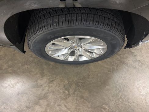 Certified 2021 Chevrolet Silverado 1500 LTZ image 21