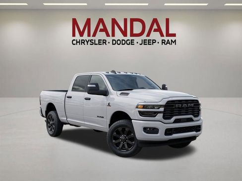 New 2026 RAM 2500 Big Horn AWD/4WD image 5