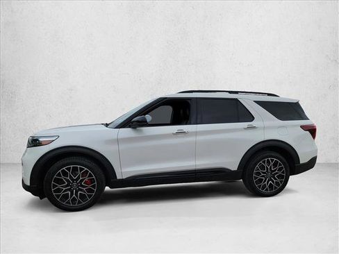 Used 2023 Ford Explorer ST w/ Equipment Group 401A AWD/4WD image 7