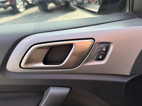 Used 2019 Ford Ranger XLT w/ FX4 Off-Road Package image 17