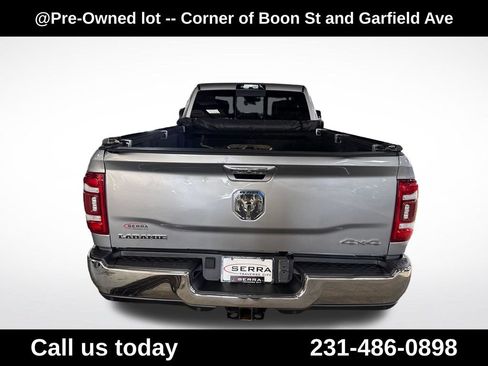 Used 2022 RAM 3500 Laramie AWD/4WD image 4