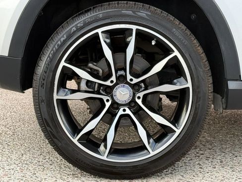 Used 2017 Mercedes-Benz GLA 250 image 26