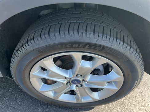 Used 2013 Ford Escape SEL image 45