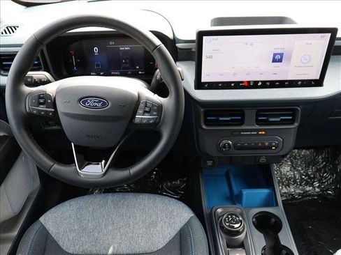 New 2025 Ford Maverick XLT w/ XLT Luxury Package AWD/4WD image 15