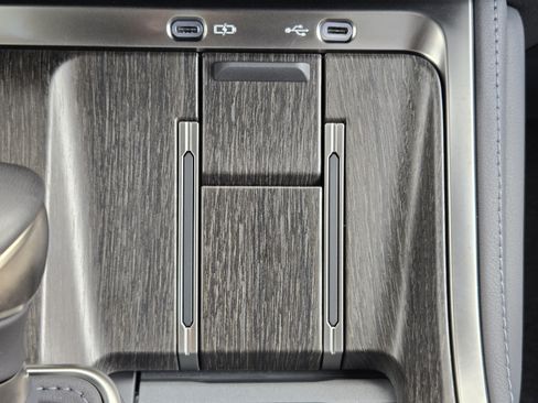 Used 2026 Lexus GX 550 AWD/4WD image 16