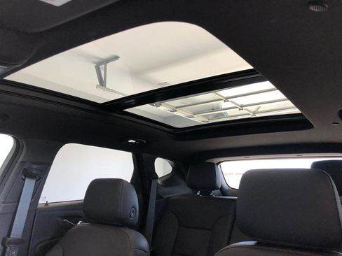 Used 2024 Chevrolet Blazer RS w/ Driver Confidence II Package image 22