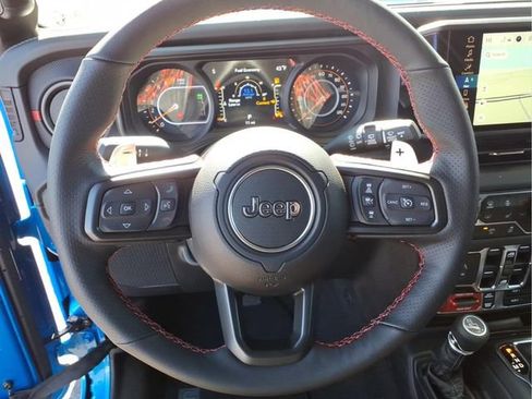 New 2026 Jeep Wrangler Unlimited Rubicon 392 image 14