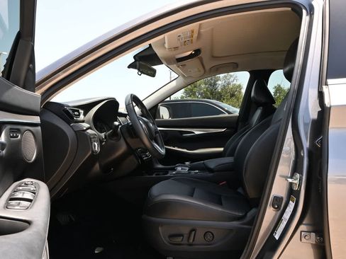 Certified 2025 INFINITI QX50 Luxe AWD/4WD image 16