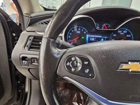 Used 2019 Chevrolet Impala Premier w/ Premier Confidence Package FWD image 14