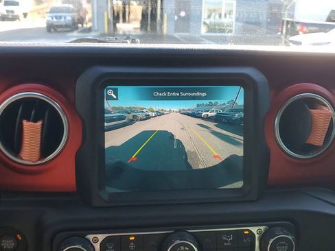 Certified 2020 Jeep Gladiator Rubicon image 30