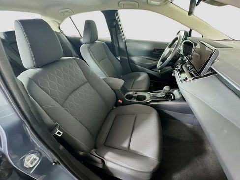 Used 2024 Toyota Corolla LE FWD image 28