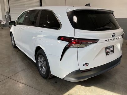 Used 2024 Toyota Sienna LE