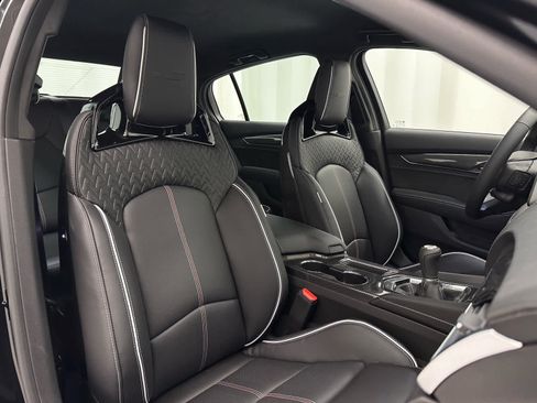 Used 2026 Cadillac CT5 V Blackwing w/ Carbon Fiber 2 Package RWD image 19
