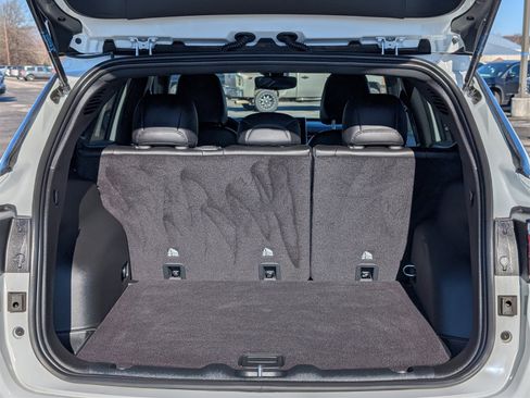 Used 2024 Jeep Compass Latitude image 32