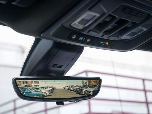 Used 2021 GMC Sierra 1500 Denali w/ Denali Ultimate Package image 19