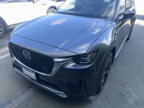 Used 2024 MAZDA CX-90 Plug-In Hybrid w/ Premium Pkg image 2