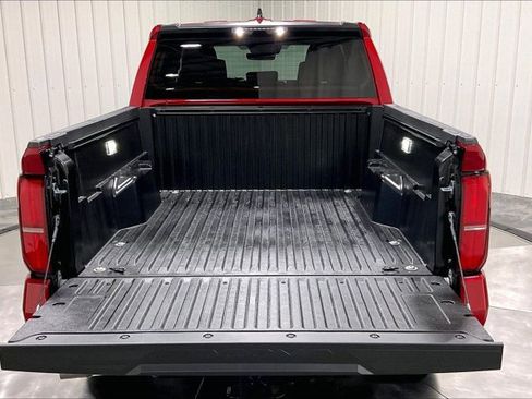 New 2026 Toyota Tacoma SR5 AWD/4WD image 40