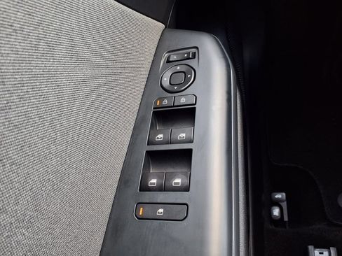 Certified 2025 Kia K4 EX FWD image 25