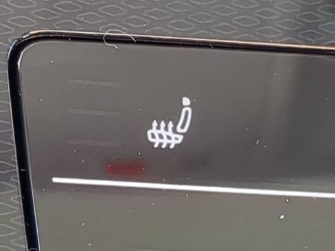New 2026 Volkswagen Taos SE FWD image 24