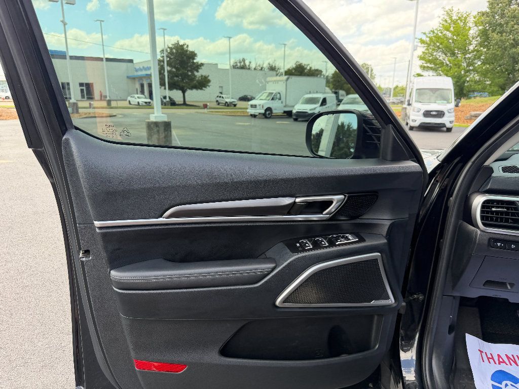 Used 2024 Kia Telluride S w/ S Sunroof Package FWD image 36
