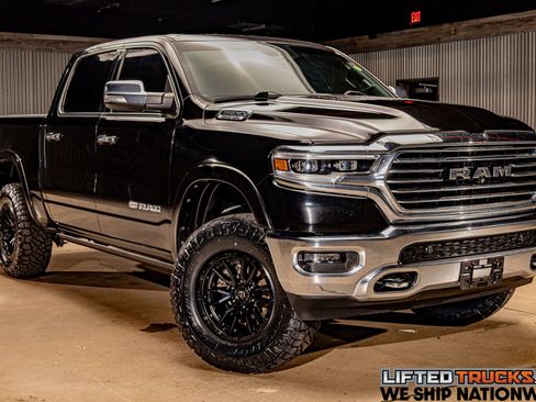 Used 2019 RAM 1500 Limited image 1
