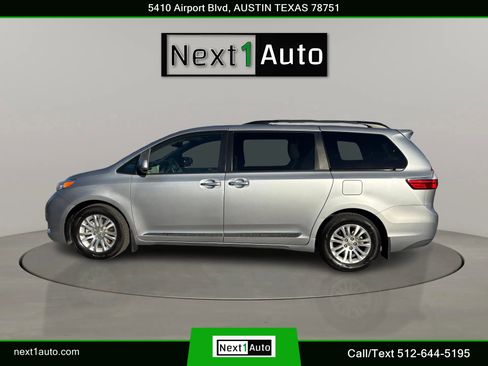 Used 2016 Toyota Sienna XLE image 10