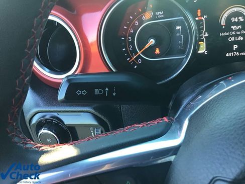 Used 2023 Jeep Wrangler Unlimited Rubicon image 35