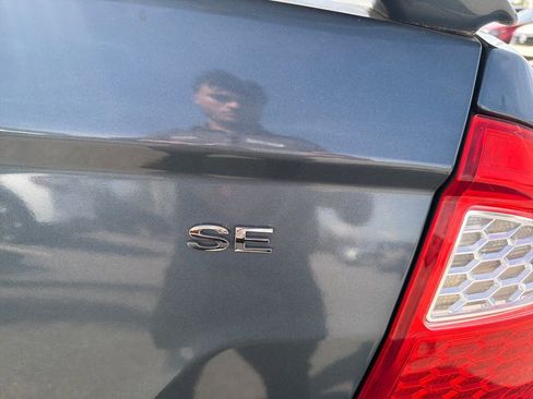 Used 2012 Ford Fusion SE image 12