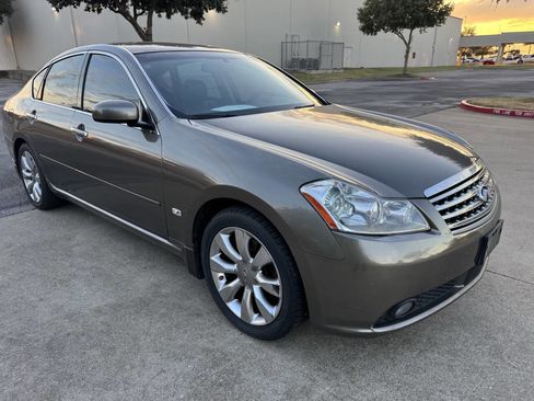 Used 2007 INFINITI M35 w/ Journey Pkg RWD image 3