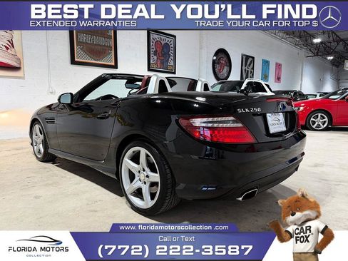 Used 2014 Mercedes-Benz SLK 250 w/ Sport Package image 10