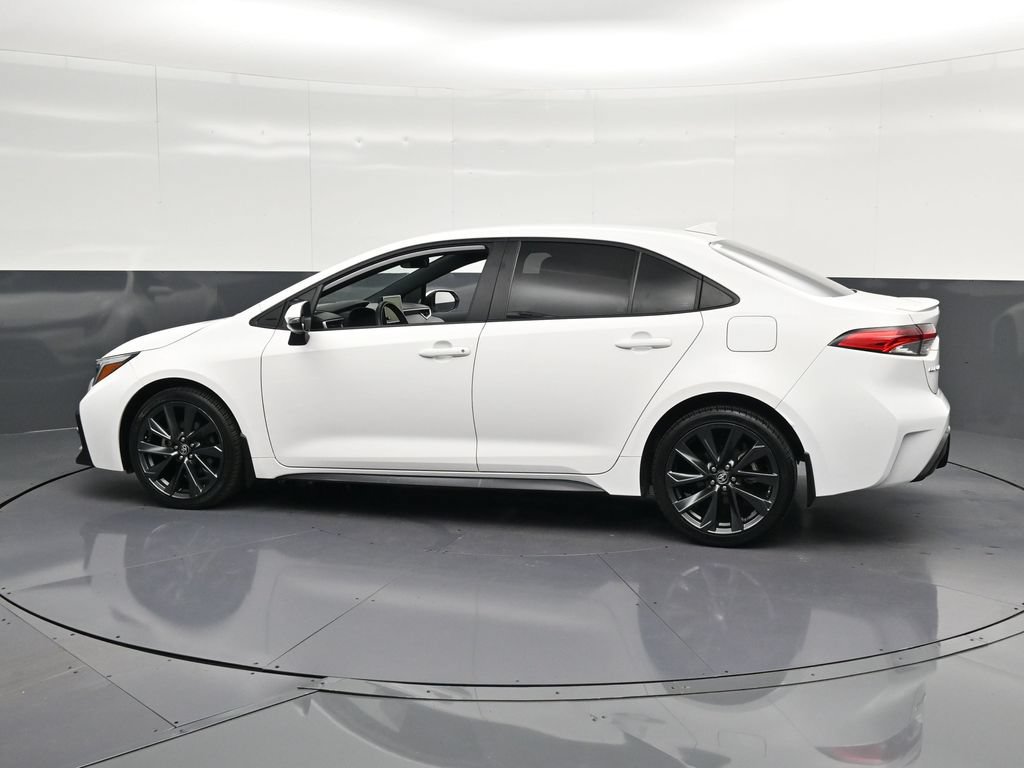 Used 2024 Toyota Corolla SE FWD image 8