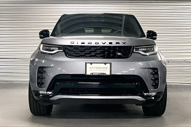 Certified 2025 Land Rover Discovery Dynamic SE AWD/4WD image 2