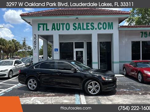 Used 2015 Volkswagen Passat TDI SE FWD image 1