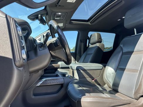 Used 2019 GMC Sierra 1500 Denali w/ Technology Package RWD image 9