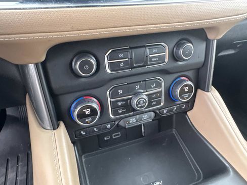 Used 2023 Chevrolet Tahoe Premier image 25