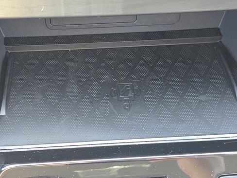 New 2025 Nissan Murano SL image 9