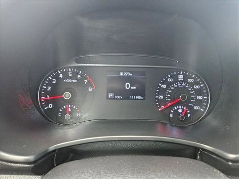 Used 2020 Kia Soul LX FWD image 11