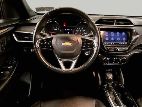 Used 2023 Chevrolet TrailBlazer ACTIV w/ Convenience Package FWD image 5