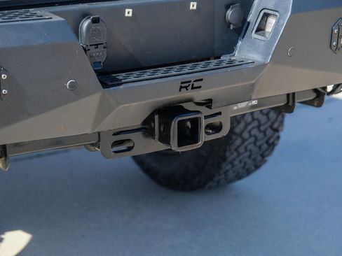 Used 2017 Ford F250 Lariat w/ Lariat Value Package image 32