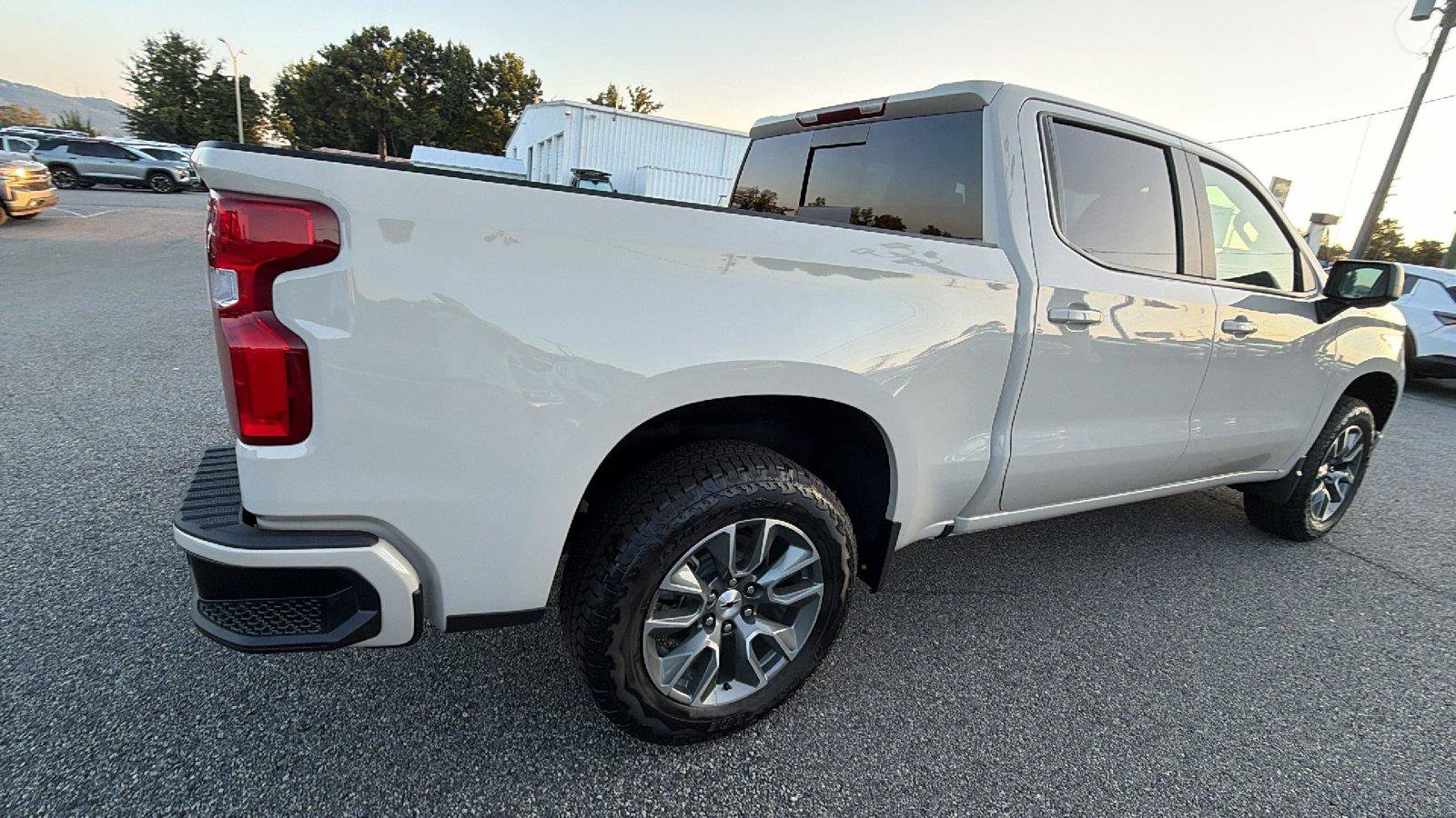 New 2026 Chevrolet Silverado 1500 RST w/ RST All Star Premium Package AWD/4WD image 8