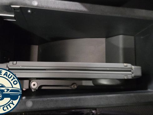 Used 2023 Fisker Ocean Extreme image 21