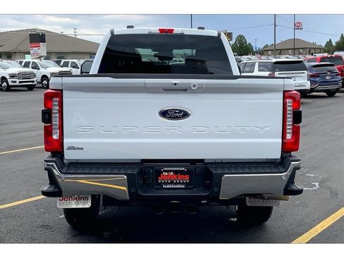 New 2026 Ford F350 Lariat w/ FX4 Off-Road Package AWD/4WD image 19